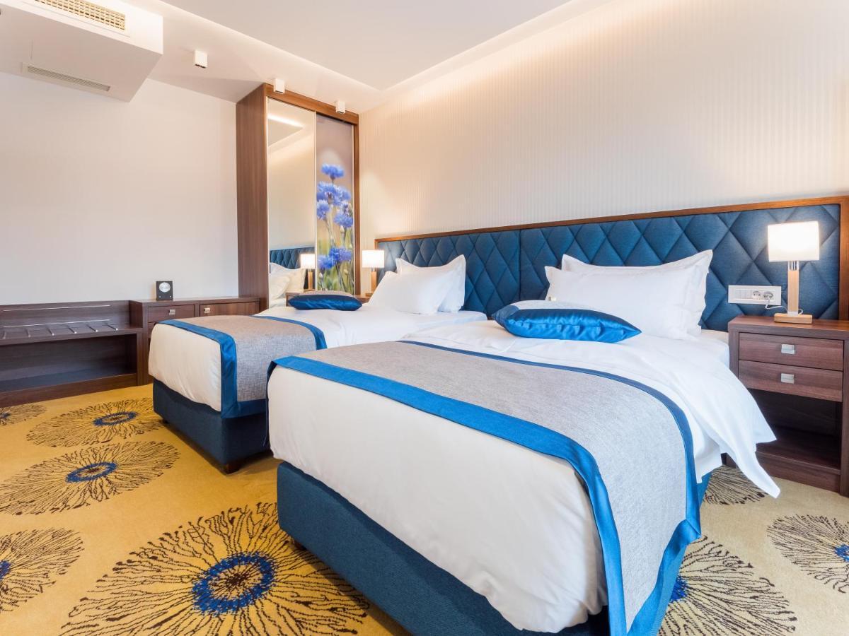 Hotel Buket ซลาตีบอร์ ภายนอก รูปภาพ